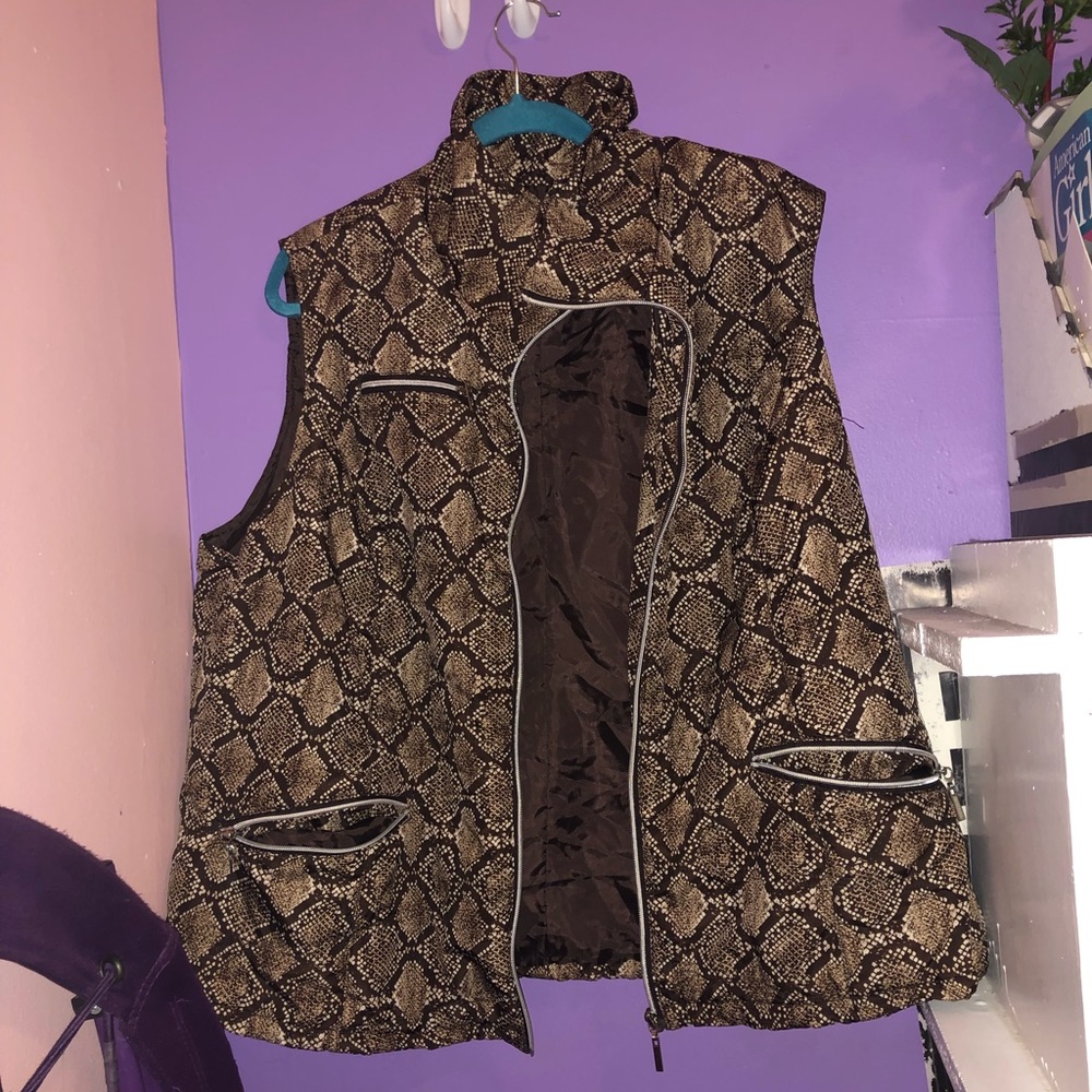 snakeskin print vest